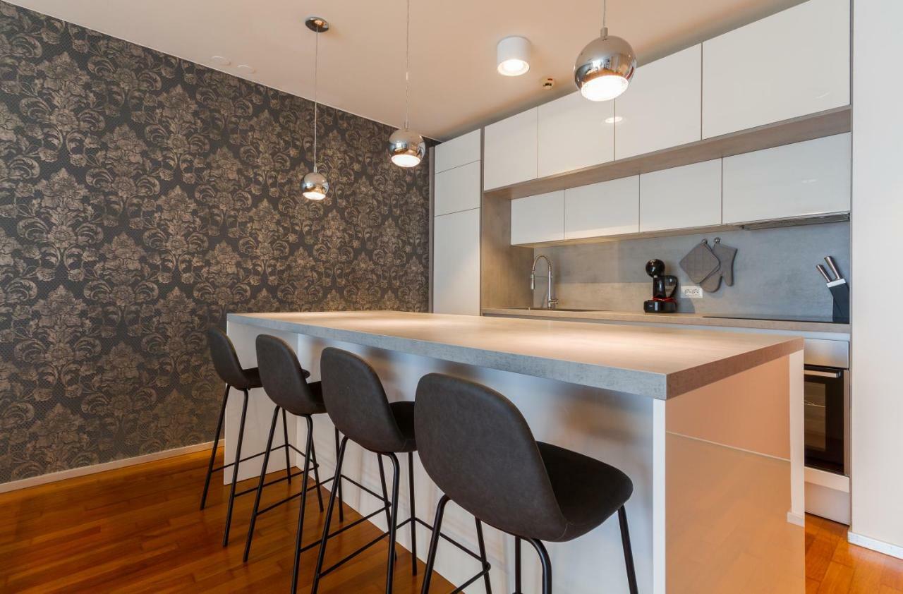 Apartments Lux By Locap Group Portoroz Bagian luar foto
