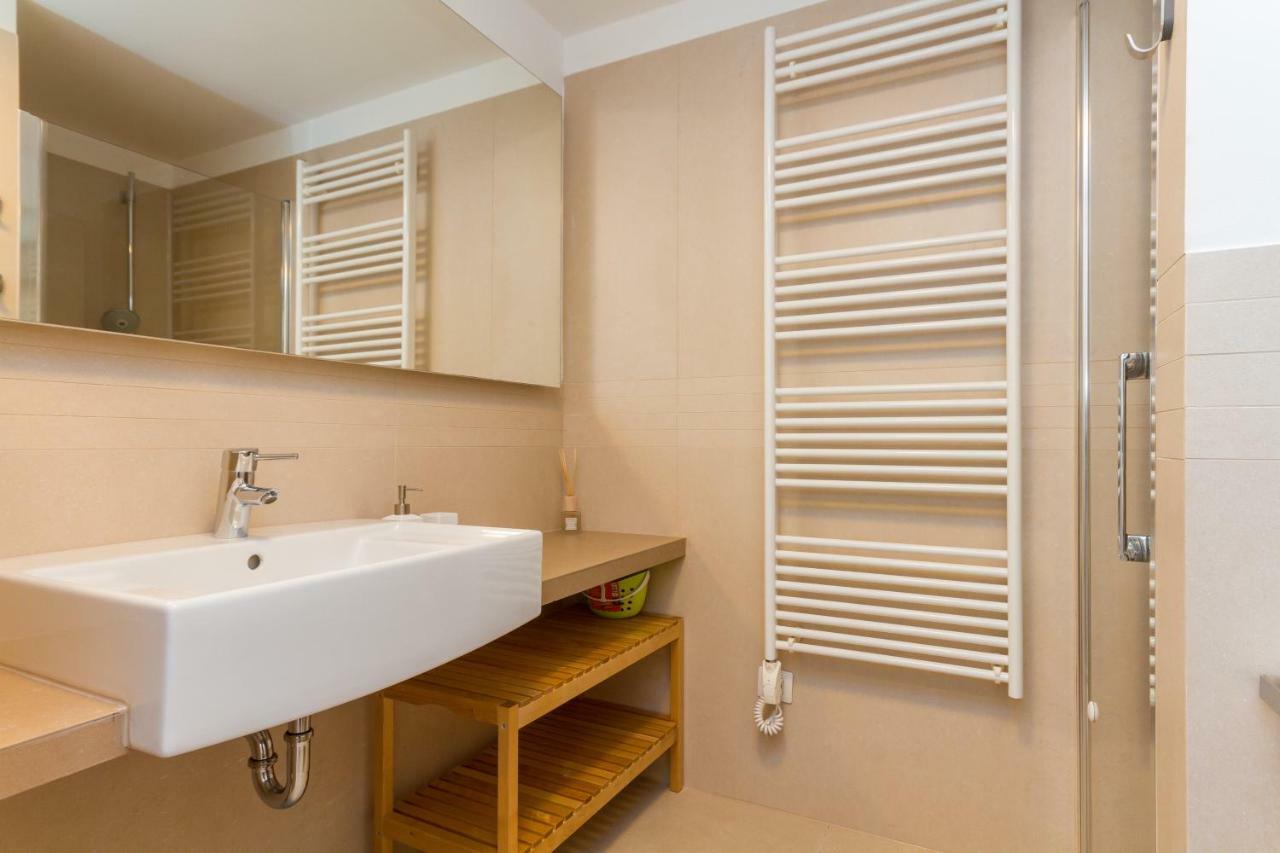 Apartments Lux By Locap Group Portoroz Bagian luar foto