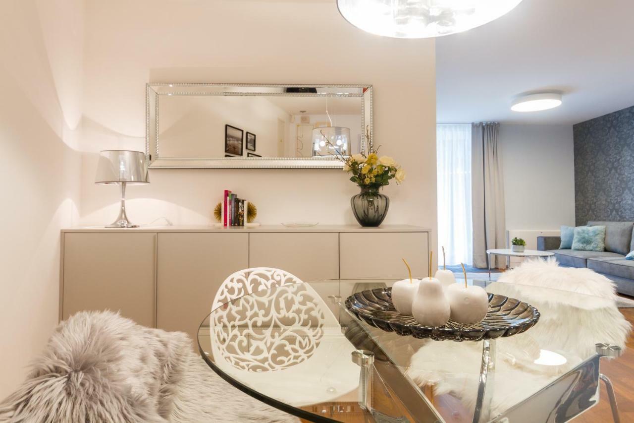 Apartments Lux By Locap Group Portoroz Bagian luar foto