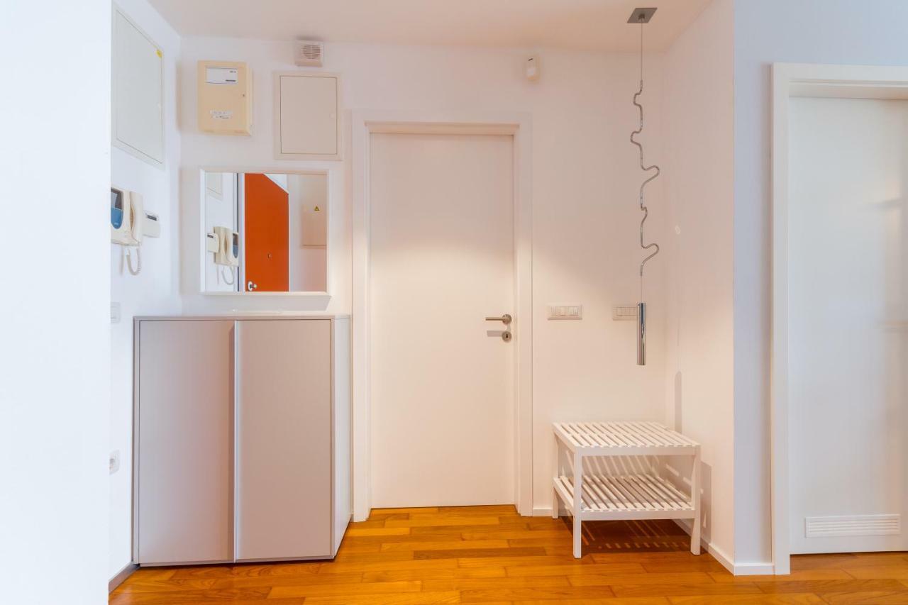 Apartments Lux By Locap Group Portoroz Bagian luar foto