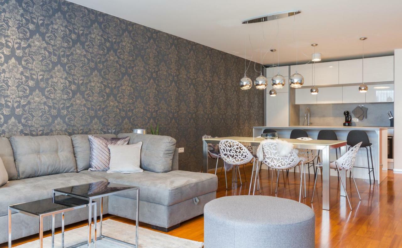 Apartments Lux By Locap Group Portoroz Bagian luar foto
