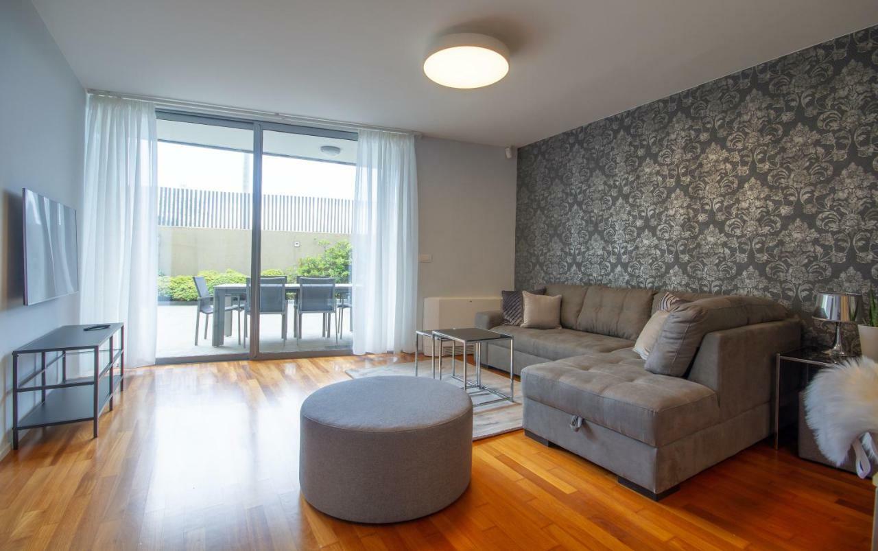 Apartments Lux By Locap Group Portoroz Bagian luar foto