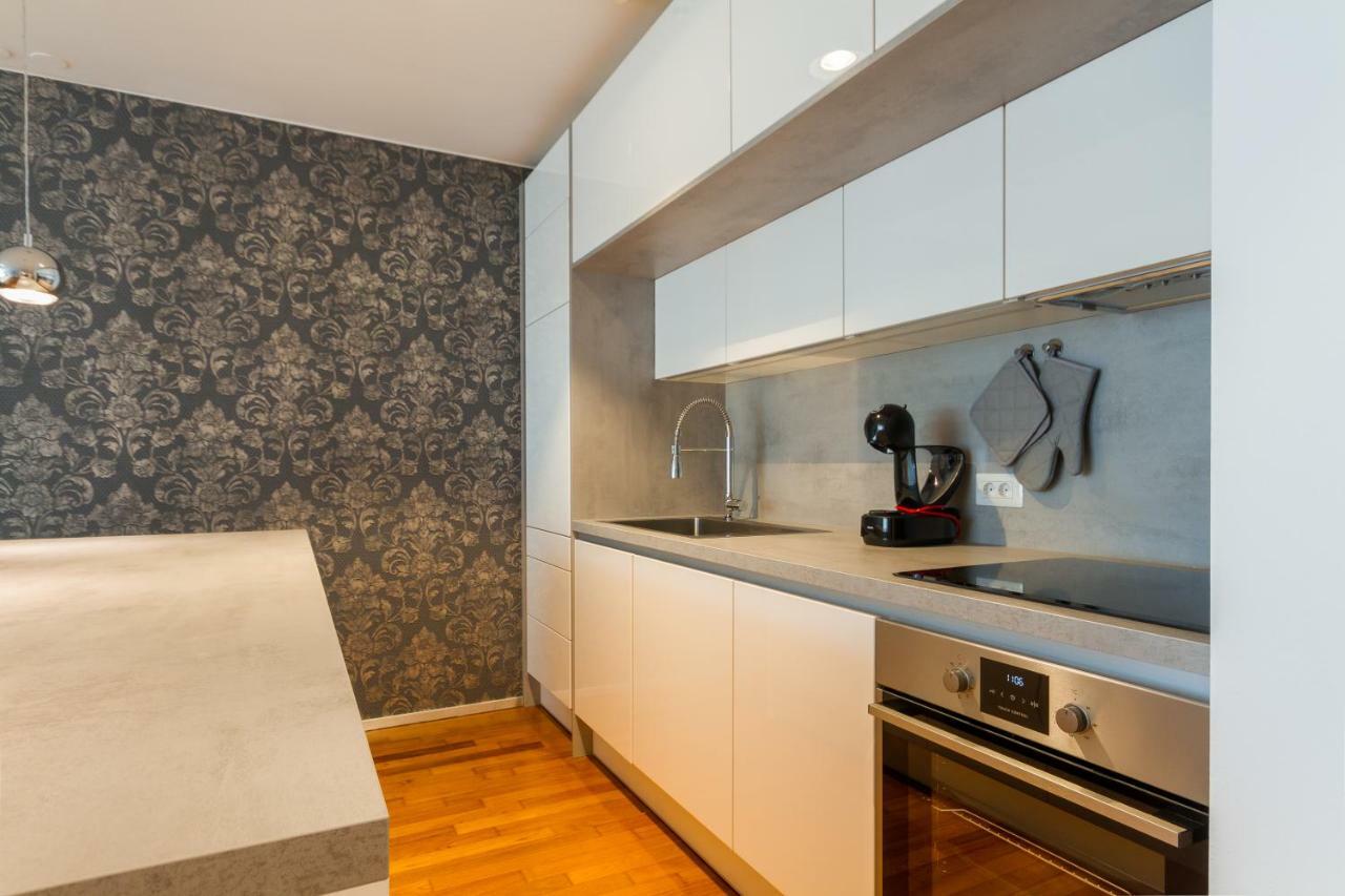 Apartments Lux By Locap Group Portoroz Bagian luar foto